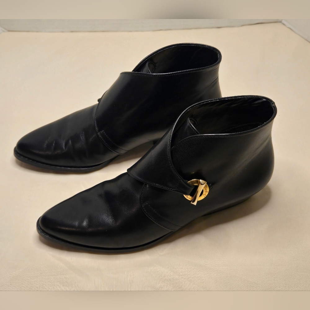 ETIENNE AIGNER Lara Black Leather Ankle Boots Size 9N